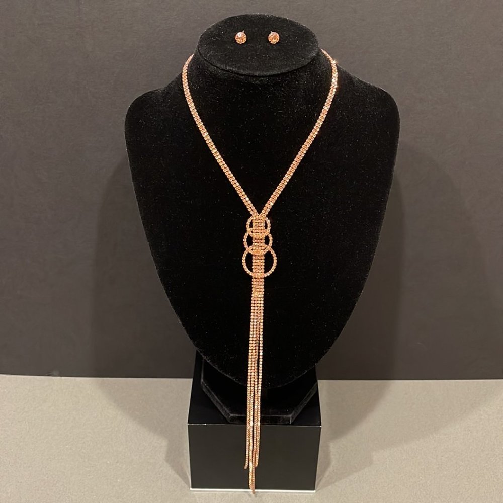 Drop Necklace with Layered Rings and Matching Earrings Set